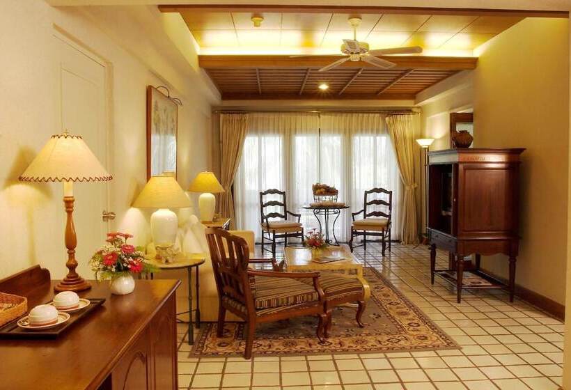 Отель Lake View Resort & Golf Club