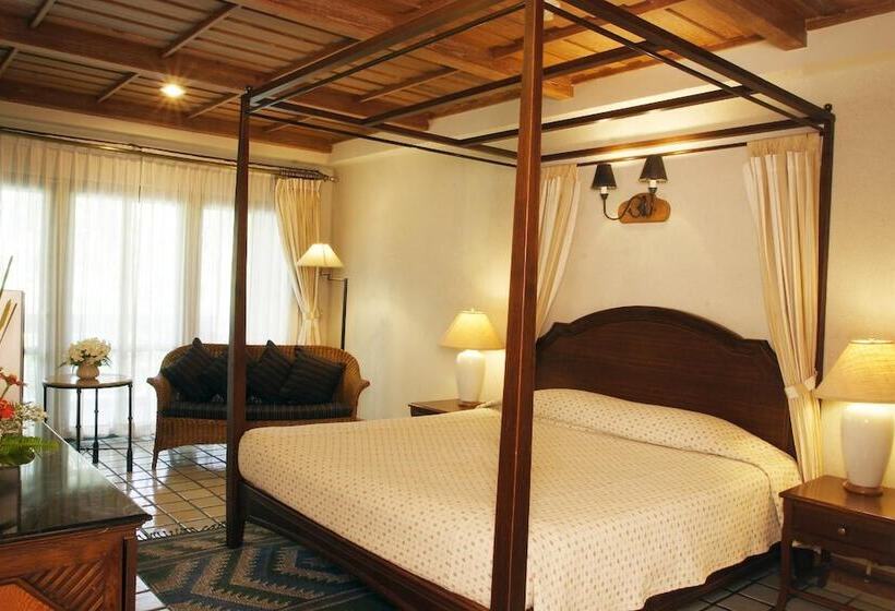 Отель Lake View Resort & Golf Club