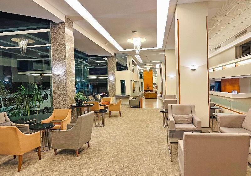 酒店 Lanna Palace 2004