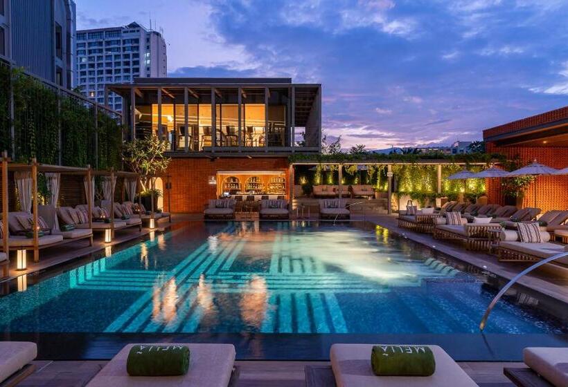 Отель Melia Chiang Mai