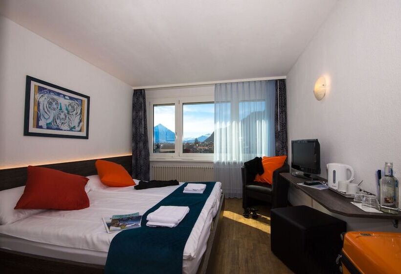 酒店 Merkur West Station