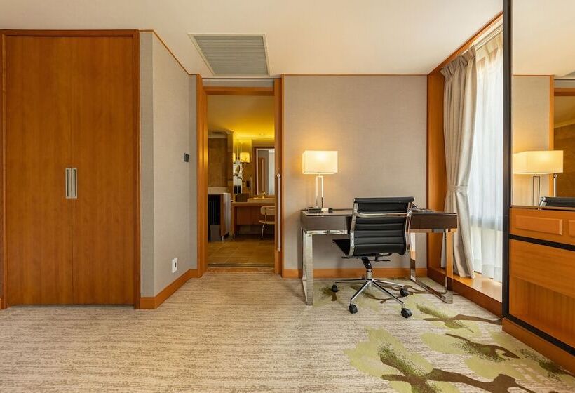 هتل Metropolitan Premier Taipei