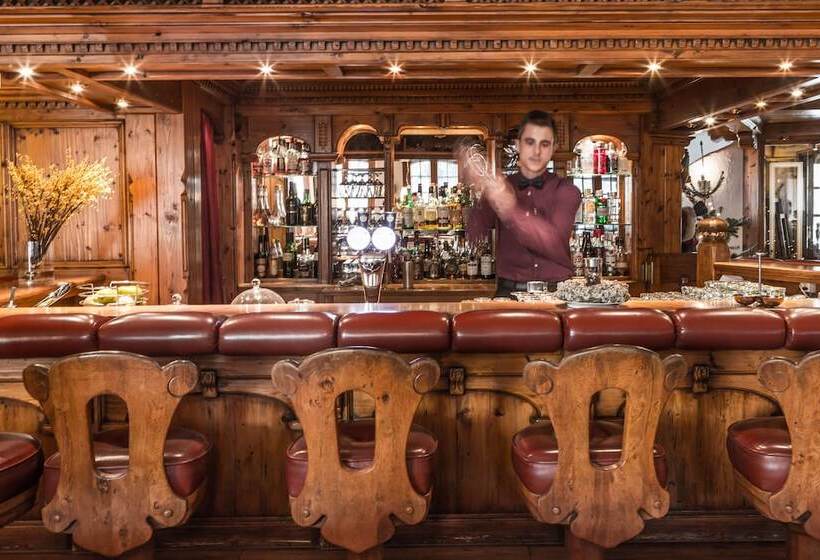 فندق National Zermatt   Matterhorn Views, Sunnegga Gateway & Spa