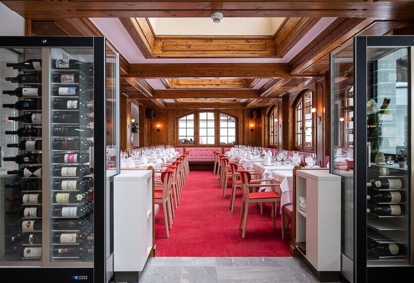 فندق National Zermatt   Matterhorn Views, Sunnegga Gateway & Spa