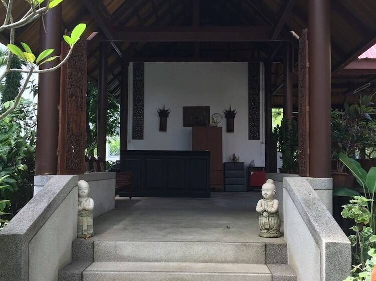 هتل Phuket Island View Resort   Sha Extra Plus