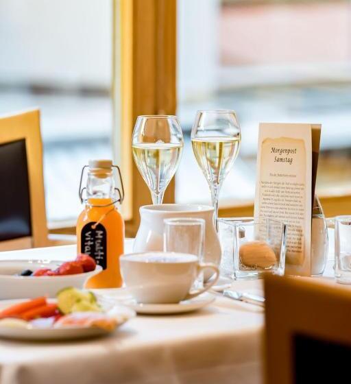 בית מלון כפרי Pollux