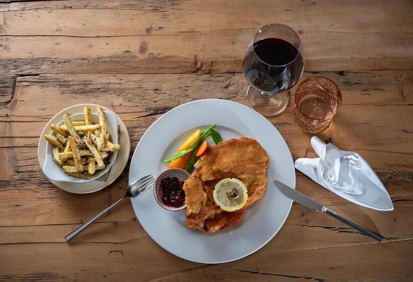 בית מלון כפרי Pollux