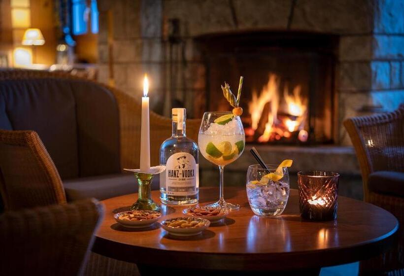 בית מלון כפרי Pollux