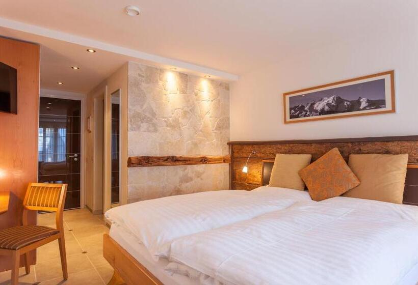 בית מלון כפרי Pollux