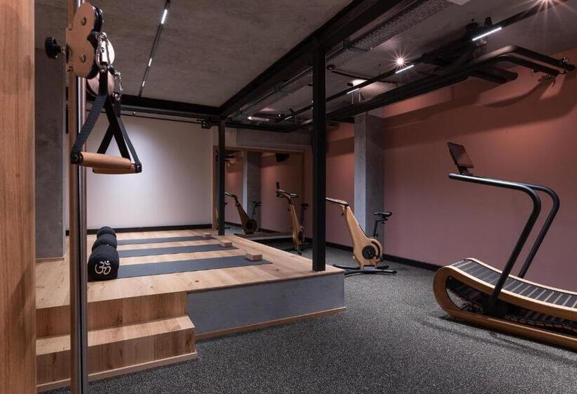 בית מלון כפרי Pollux