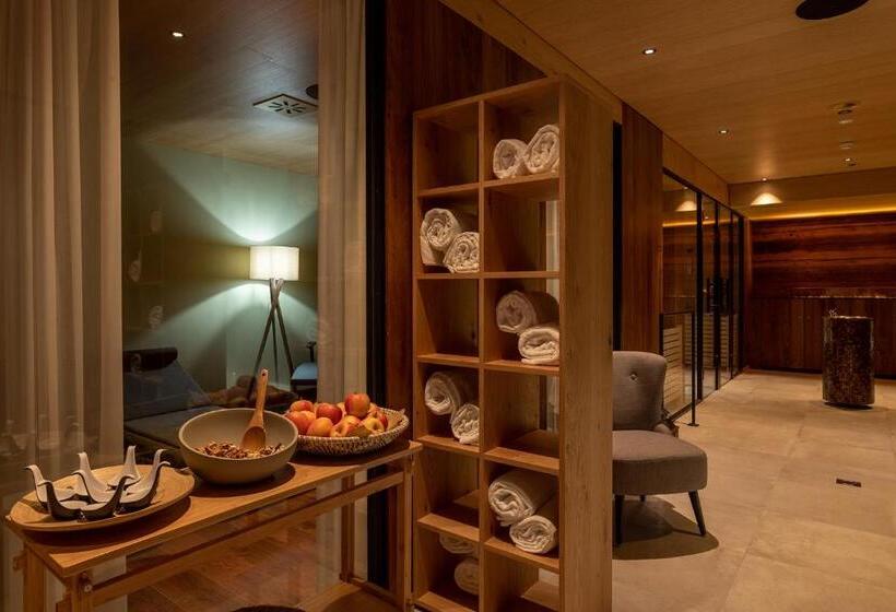 בית מלון כפרי Pollux