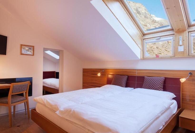 בית מלון כפרי Pollux