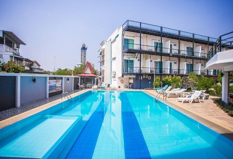 Prince Hotel Chiang Mai