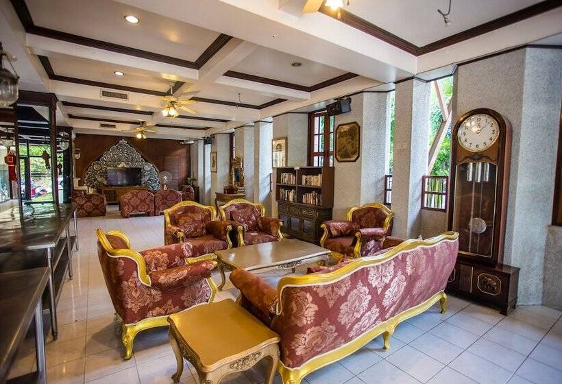 Prince Hotel Chiang Mai