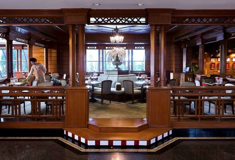 호텔 Pullman Khon Kaen Raja Orchid