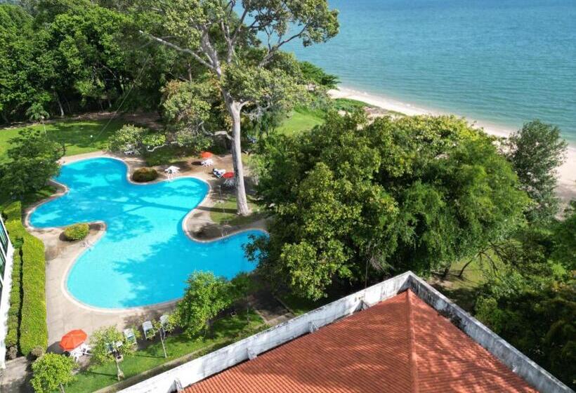 Purimas Beach Hotel & Spa