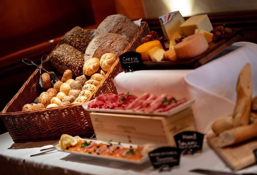 호텔 Renaissance Lucerne