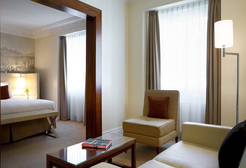 호텔 Renaissance Lucerne