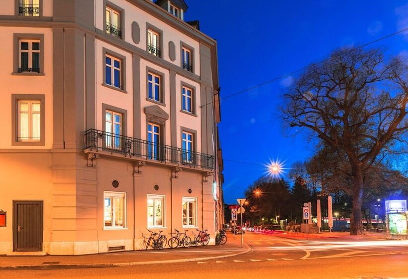 فندق Restaurant Resslirytti