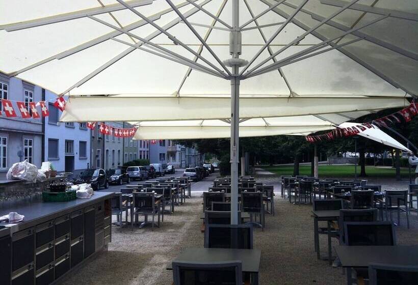 فندق Restaurant Resslirytti