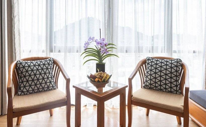 Royal Phuket City Hotel Sha Extra Plus