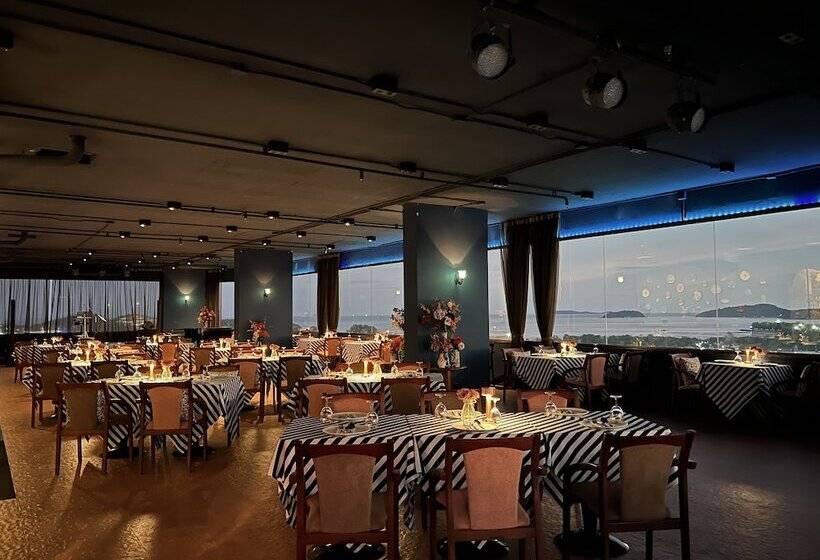 Royal Phuket City Hotel Sha Extra Plus