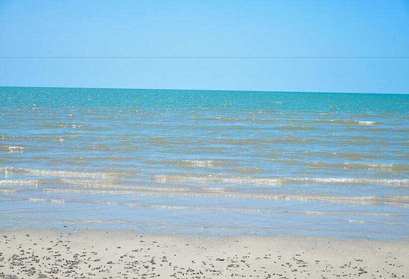 בית מלון כפרי Sea Memories White Sand Beach