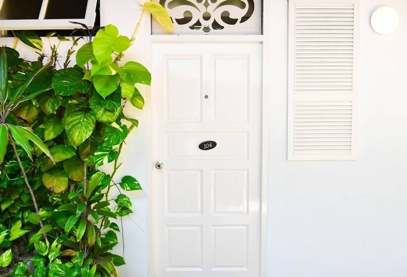 בית מלון כפרי Sea Memories White Sand Beach