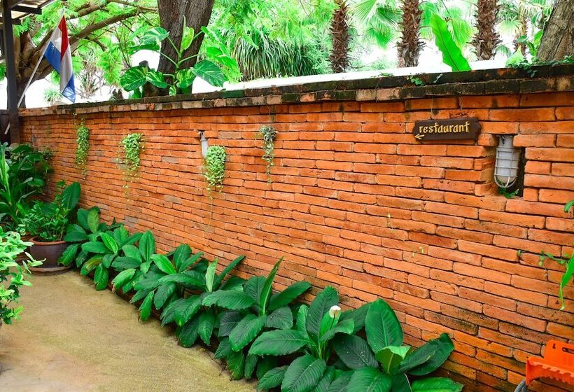 בית מלון כפרי Sea Memories White Sand Beach