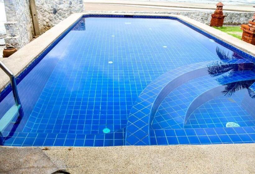 בית מלון כפרי Sea Memories White Sand Beach