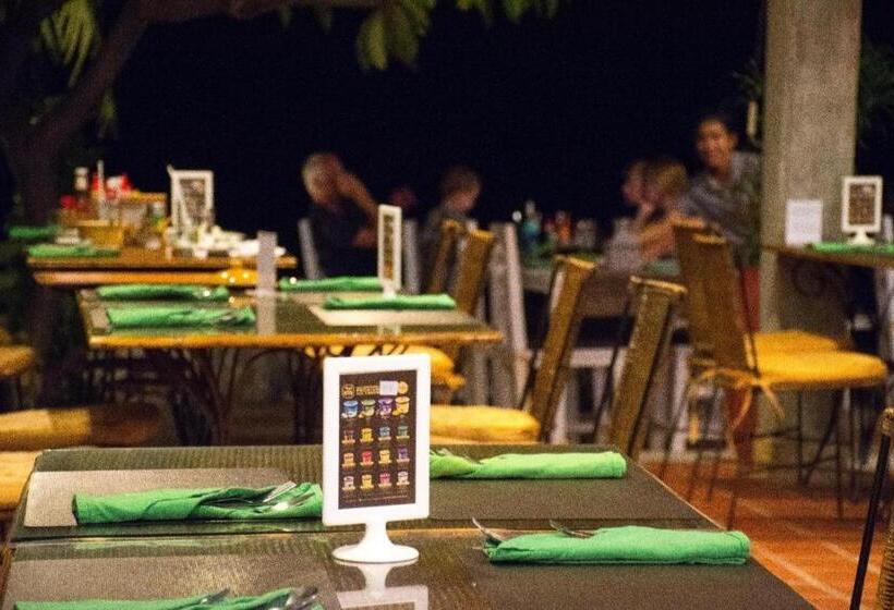 בית מלון כפרי Sea Memories White Sand Beach