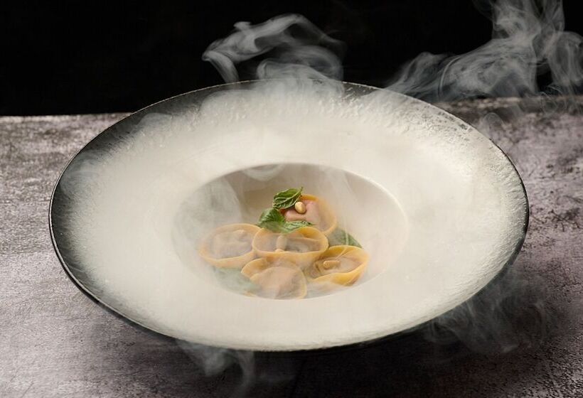 Sheraton Grande Sukhumvit, A Luxury Collection Hotel, Bangkok