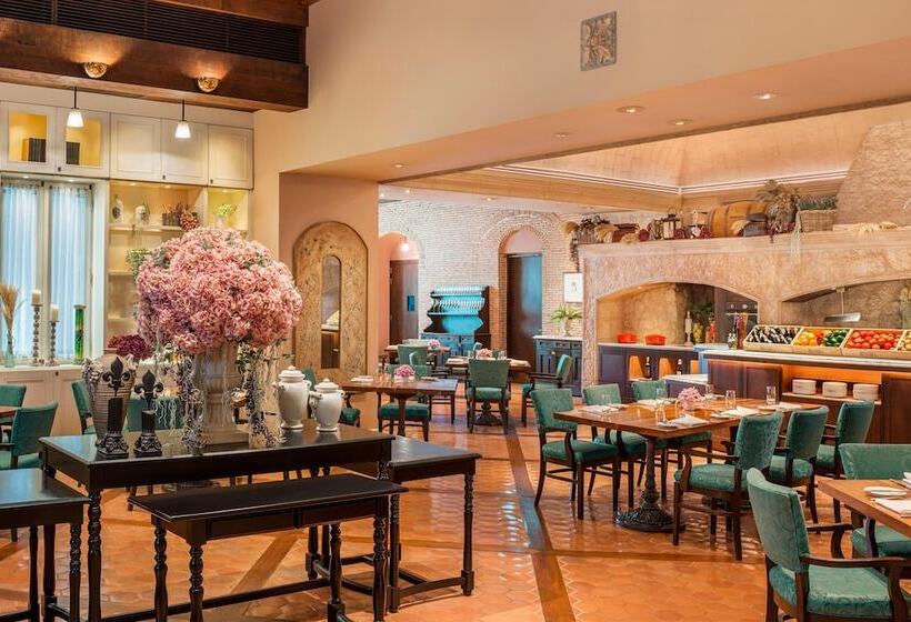 Sheraton Grande Sukhumvit, A Luxury Collection Hotel, Bangkok