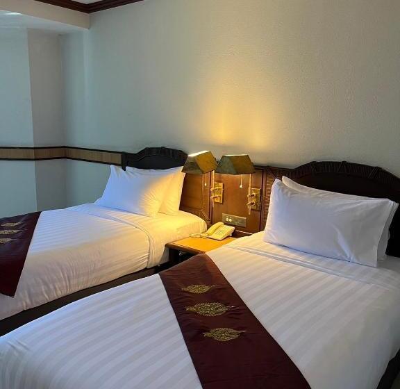 호텔 Suntara Wellness Resort &