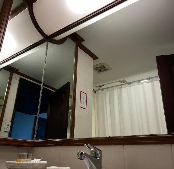 호텔 Suntara Wellness Resort &