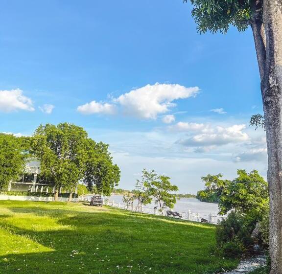 호텔 Suntara Wellness Resort &