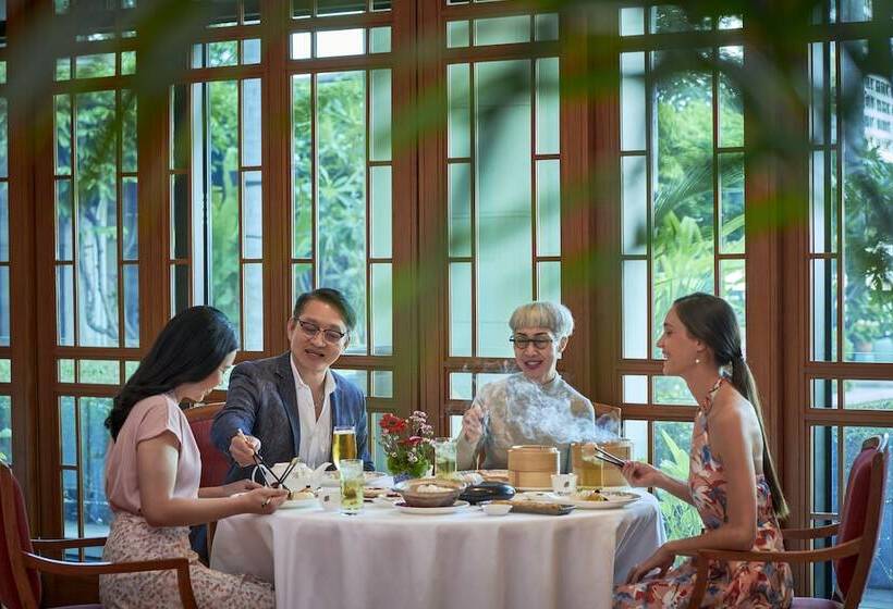 هتل The Peninsula Bangkok