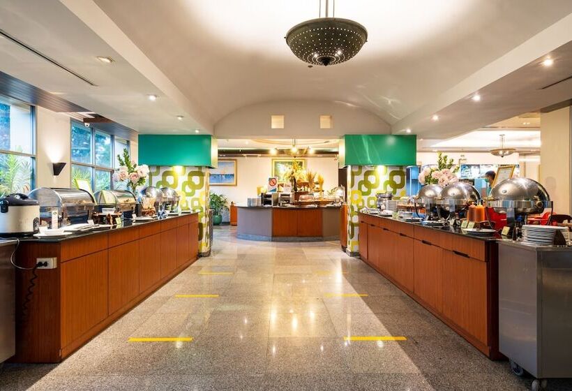 The Royal Paradise Hotel & Spa Sha Extra Plus