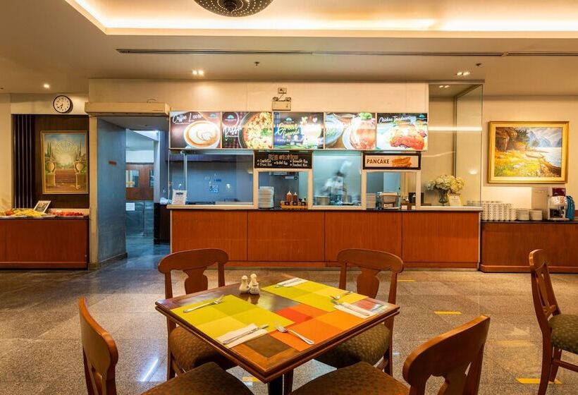 The Royal Paradise Hotel & Spa Sha Extra Plus