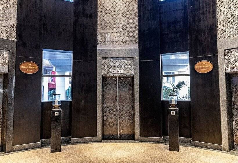 The Royal Paradise Hotel & Spa Sha Extra Plus