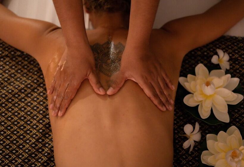 The Royal Paradise Hotel & Spa Sha Extra Plus