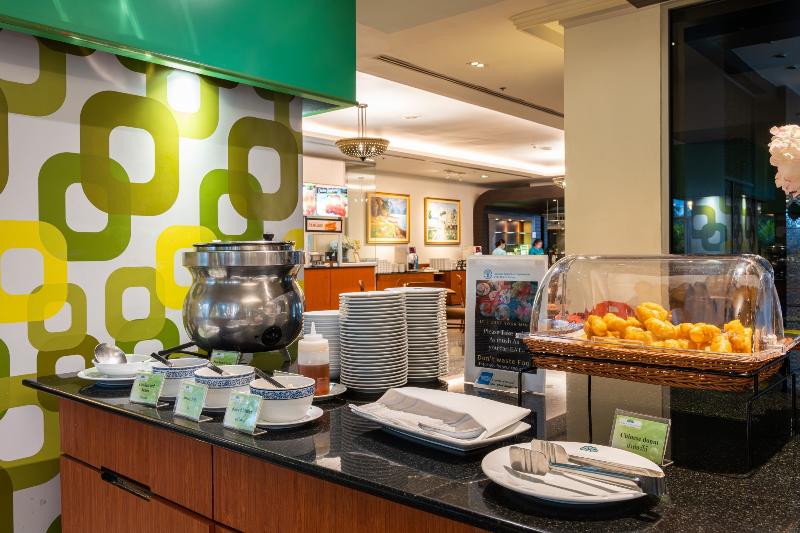 The Royal Paradise Hotel & Spa Sha Extra Plus