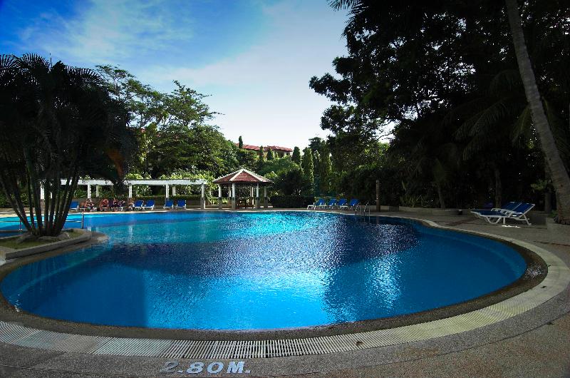 Отель Waterfront Suites Phuket By Centara