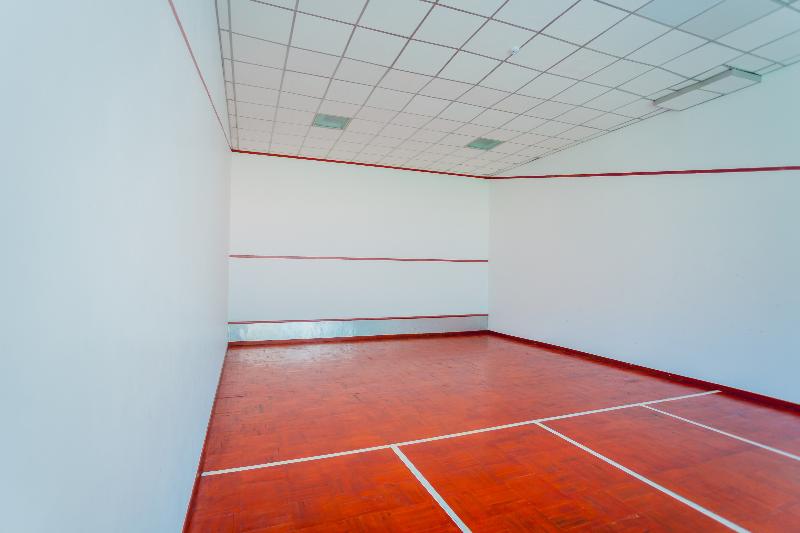 Отель Waterfront Suites Phuket By Centara