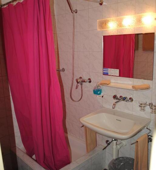 בית מלון כפרי Weisses Kreuz