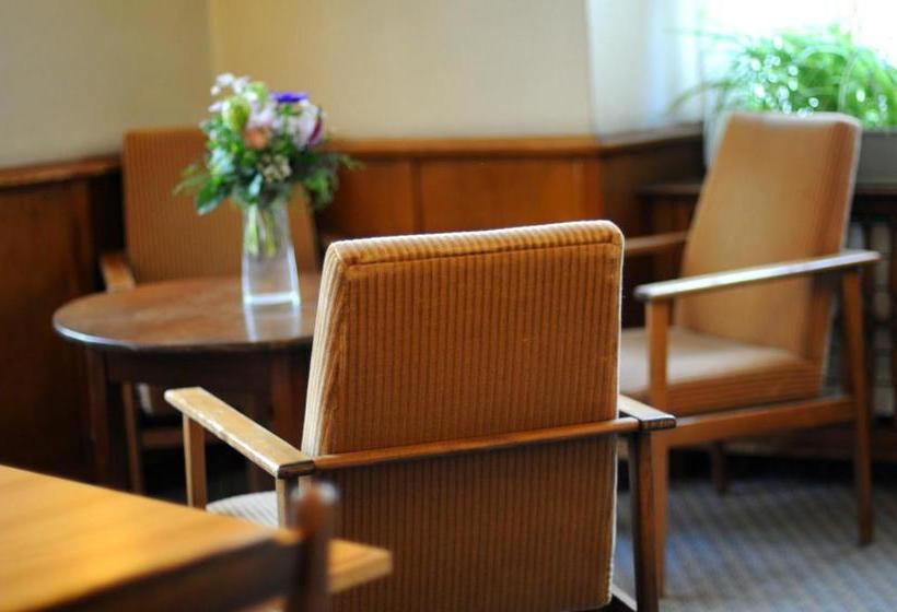 ホテル Weisses Kreuz