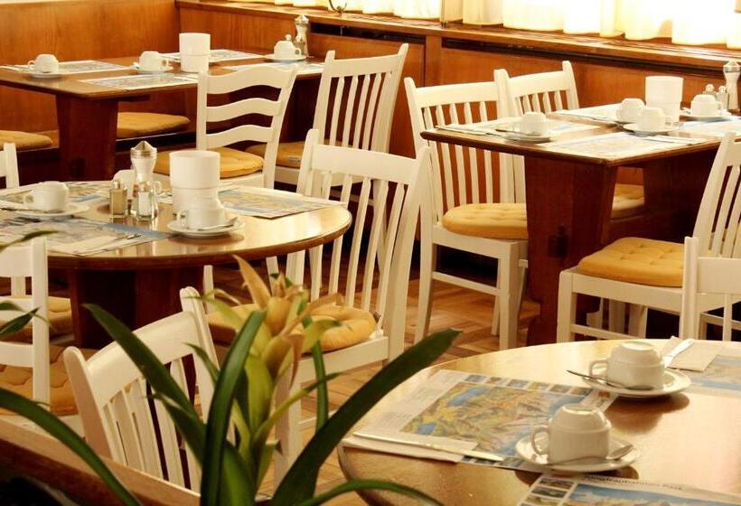 ホテル Weisses Kreuz