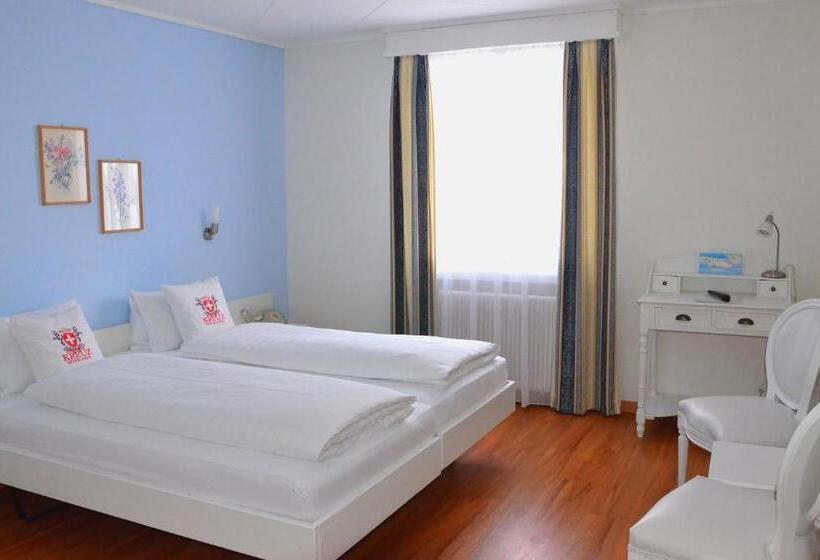 ホテル Weisses Kreuz