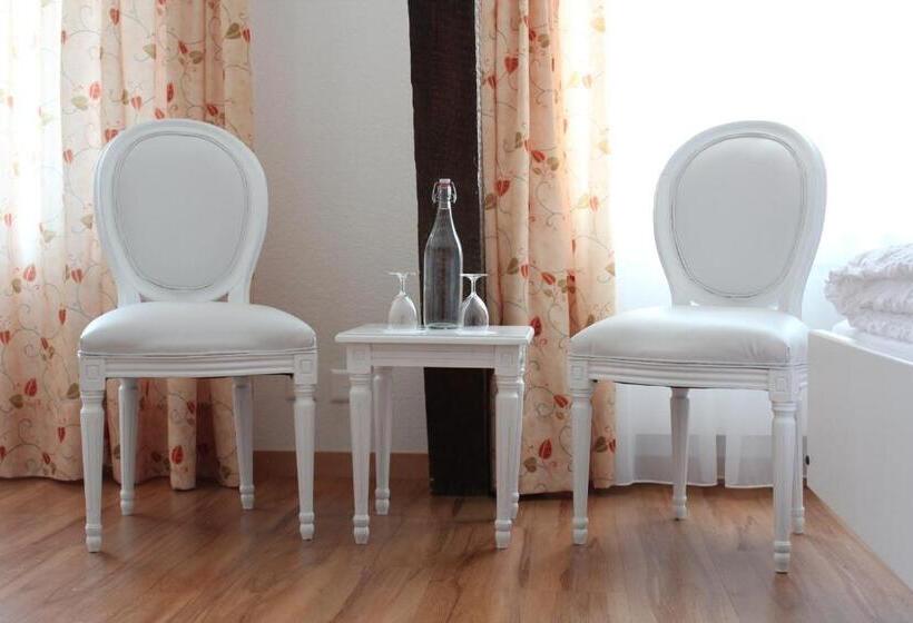 ホテル Weisses Kreuz