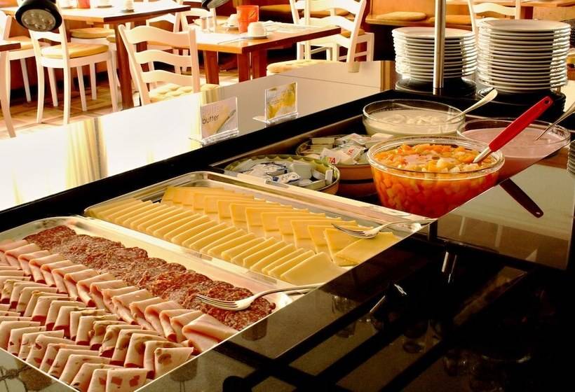 Отель Weisses Kreuz